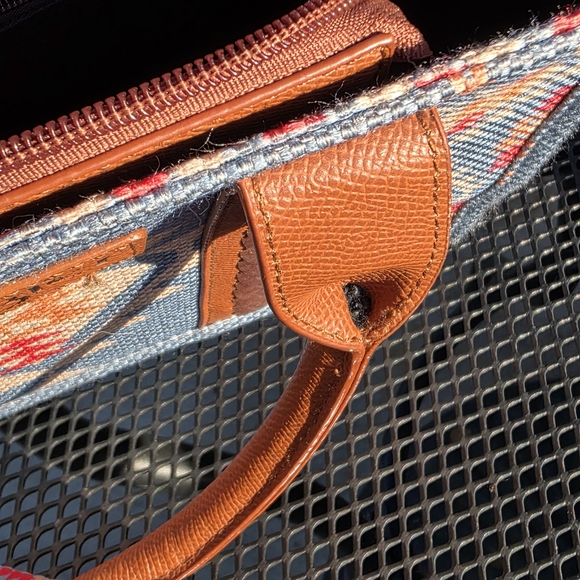 Wrangler Aztec Mini Tote Crossbody Handbag - Picture 4 of 7